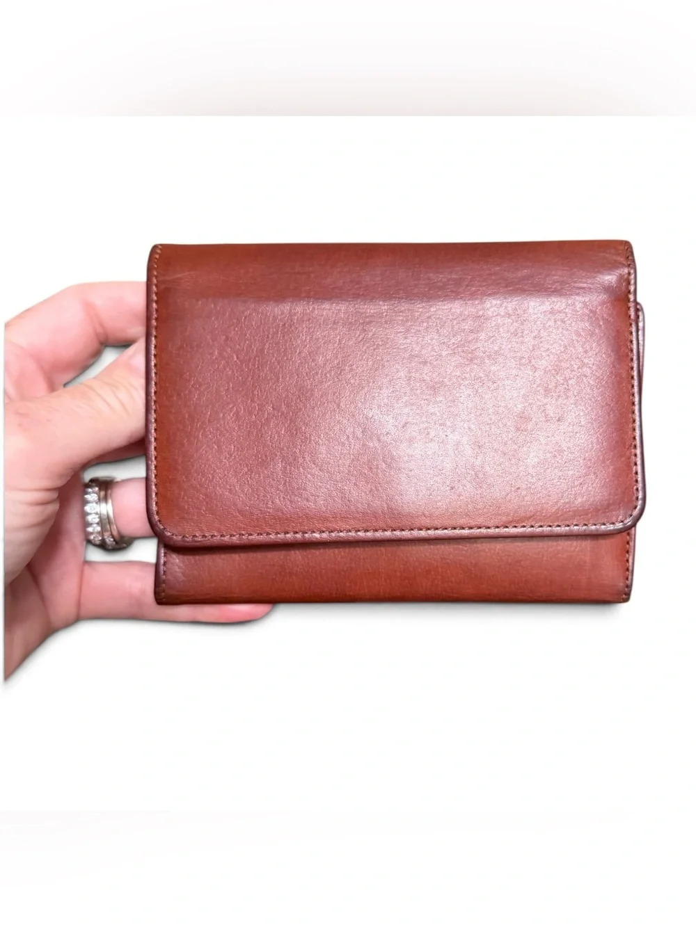 VINTAGE COACH WATER BUFFALO LEATHER COMPACT WALLET — 1980s British Tan
